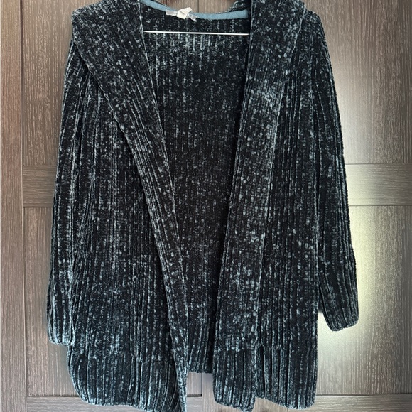 Lisa Rinna Collection Black Chenille Cardigan - Picture 1 of 7